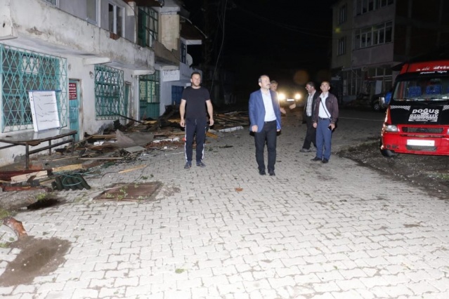 Ordu’da fırtına çatıları uçurdu! 3