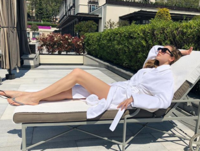 Itır Esen'e annesinden izin çıkmadı 7