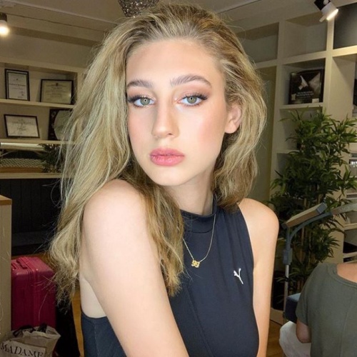 Itır Esen'e annesinden izin çıkmadı 5