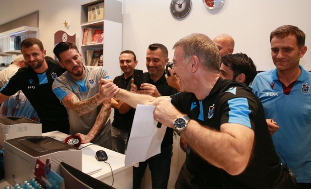 Ağaoğlu: "Transferler kampa yetişecek..." 9