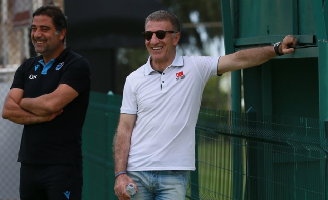 Ağaoğlu: "Transferler kampa yetişecek..." 6