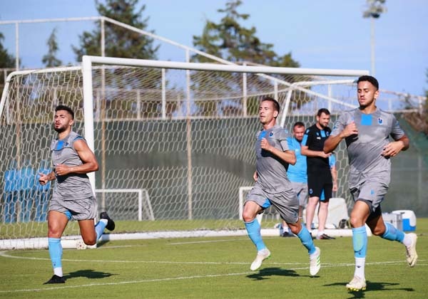 Trabzonspor Akşam antrenmanını tamamladı: iki grup halinde sürdü 9