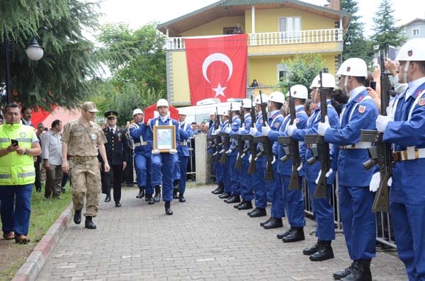 Ordulu Şehit son yolculuğuna uğurlandı 2