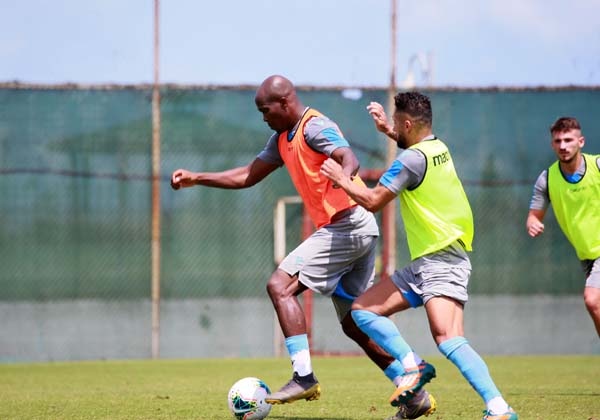 Trabzonspor  Ünal Karaman Yönetiminde kuvvet depoladı 28