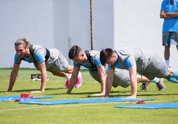 Trabzonspor  Ünal Karaman Yönetiminde kuvvet depoladı 11