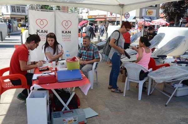 Çocuklar ölmesin diye binlerce kilometre pedal çeviriyor 4