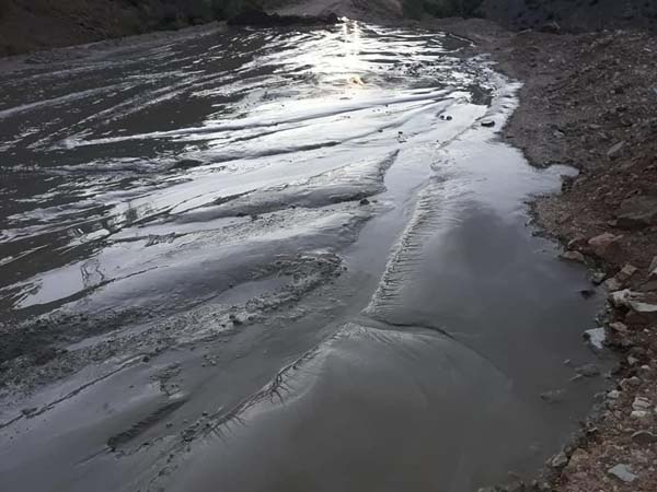 Gümüşhane’de maden işletmesinin atık borusu patladı 14