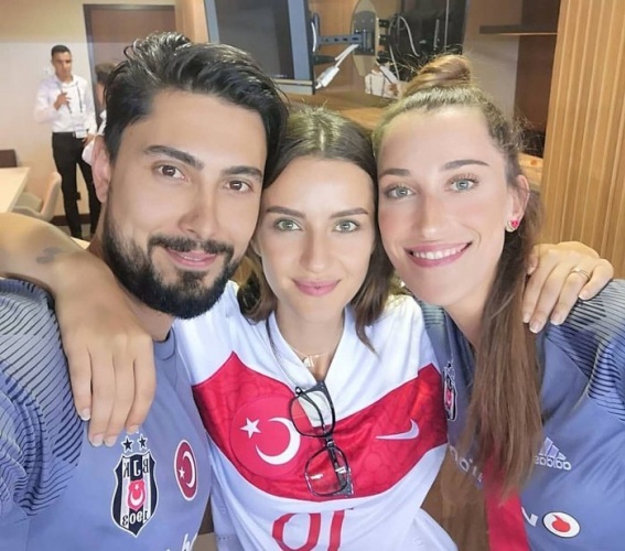 Sen Anlat Karadeniz setinde tanışmıştılar, evlendiler 12