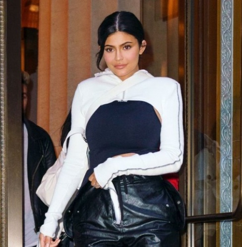 Kylie Jenner ne hastası? Açıkladı 10