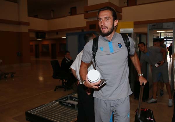 Trabzonspor Avusturya'ya gitti - İşte Kamp kadrosu 16