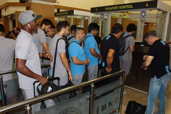 Trabzonspor Avusturya'ya gitti - İşte Kamp kadrosu 8