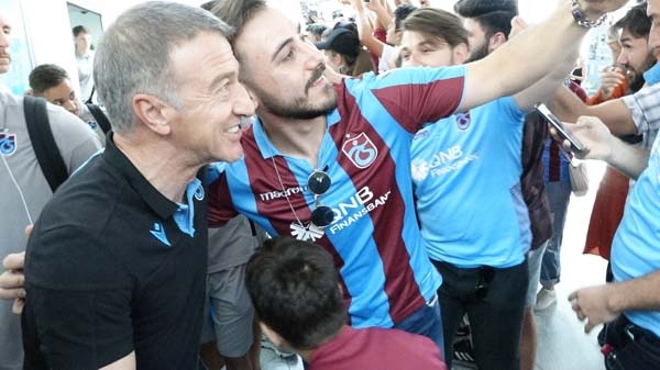Trabzonspor'a Linz'de coşkulu karşılama 5
