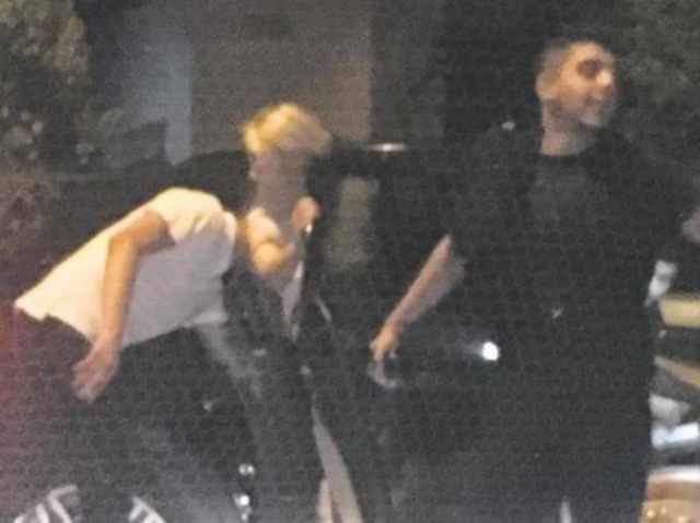 Aleyna Tilki tatilde yakalandı 6