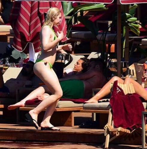 Aleyna Tilki tatilde yakalandı 10