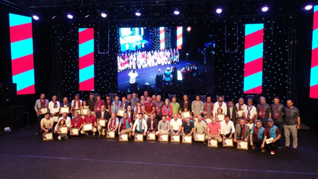 Akçaabat renklere büründü, şenlendi 6