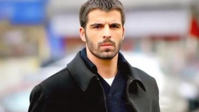 Türk bayrağına hakaret eden Mehmet Akif Alakurt'a soruşturma! 5