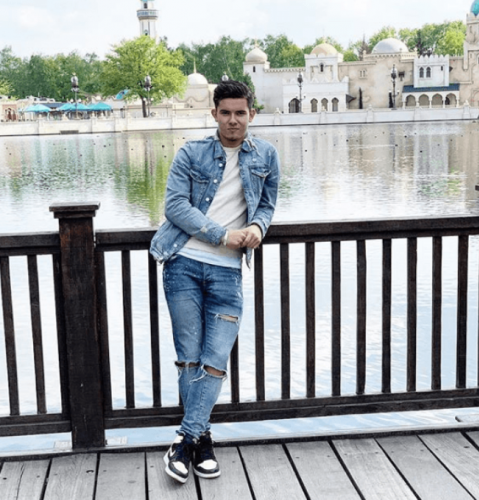 Trabzonlu Ferdi Kadıoğlu Fenerbahçe'deki tüm fotoğraflarını sildi 6