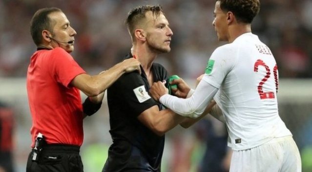 Futbolun değişen kuralları 3