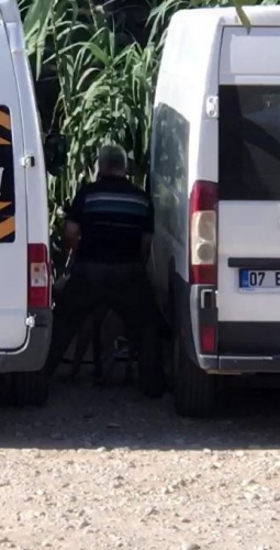 İğrenç olay! Köpeğe cinsel saldırı... 3