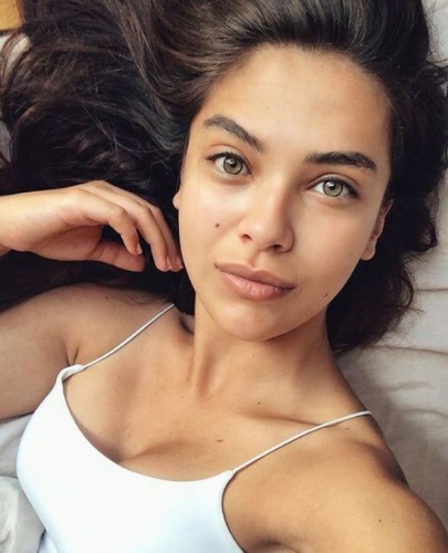 Biran Damla Yıldız'ın fotoğrafına beğeni yağdı 5