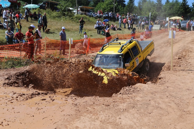 Artvin'de off-road yarışları nefes kesti! 6