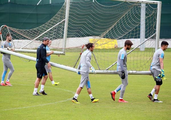 Trabzonspor  Linz'de akşam antremanını tamamladı. 28 Temmuz 2019 5