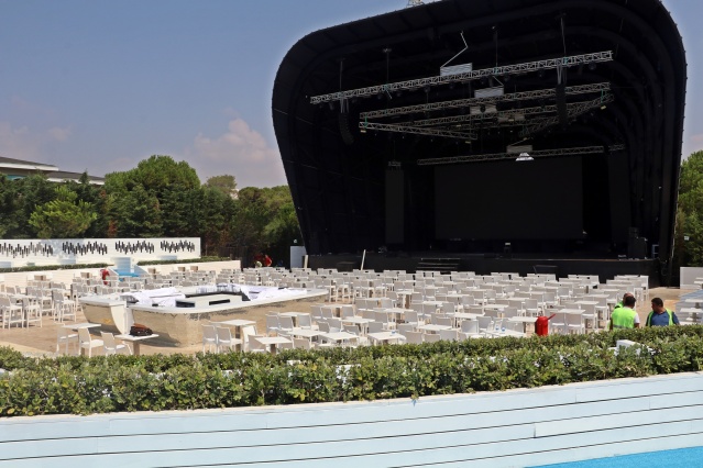 Jennifer Lopez Antalya’ya böyle geliyor! 8