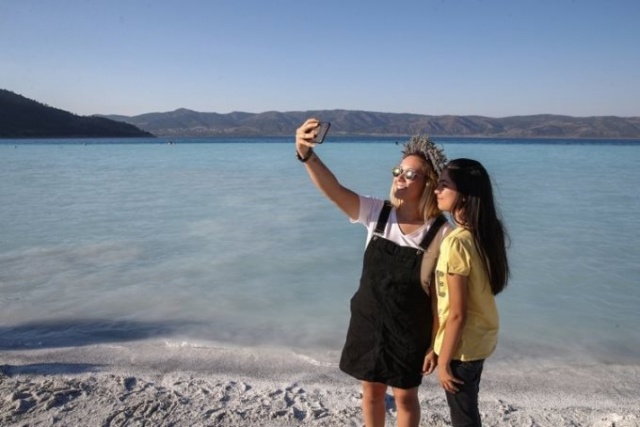 Türkiye'nin Maldivleri Salda Gölü büyülüyor 3