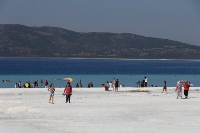 Türkiye'nin Maldivleri Salda Gölü büyülüyor 7