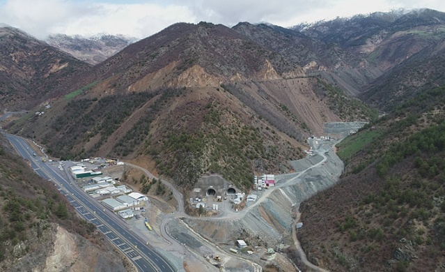 Zigana Tüneli’nde yüzde 63 seviyesine ulaşıldı 5
