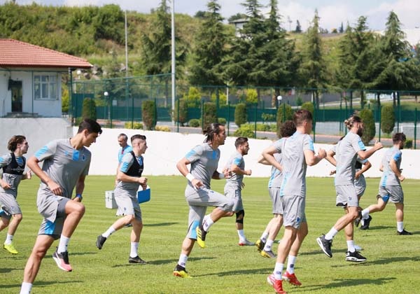 Trabzonspor'da Sparta Prag maçı hazırlıkları sürüyor 5