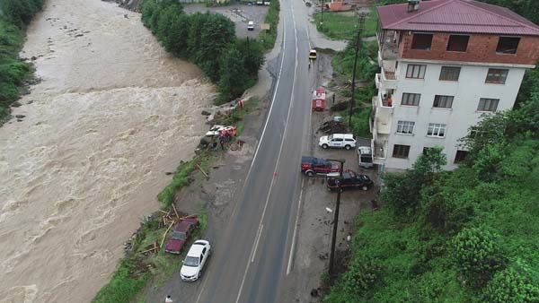 Rize'de sel bölgesi havadan görüntülendi 14