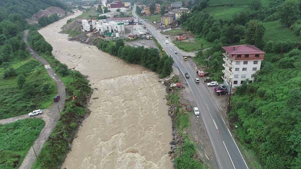 Rize'de sel bölgesi havadan görüntülendi 15