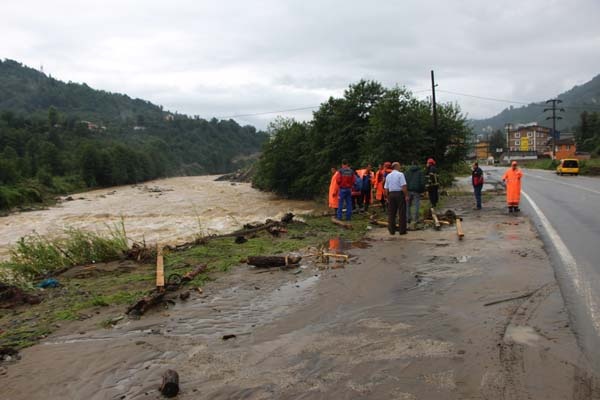 Rize'de sel bölgesi havadan görüntülendi 21