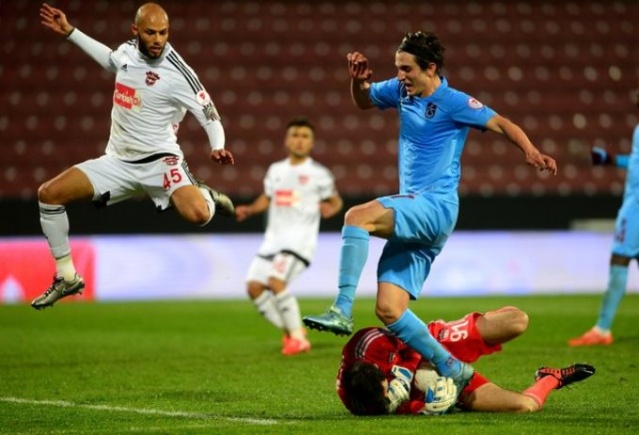 Yusuf Yazıcı Lille tarihine de geçti! 18