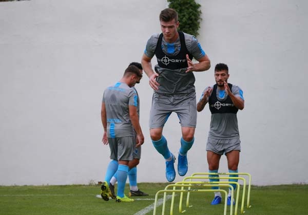 Trabzonspor ara vermeden Sparta Prag maçına hazırlanıyor 4