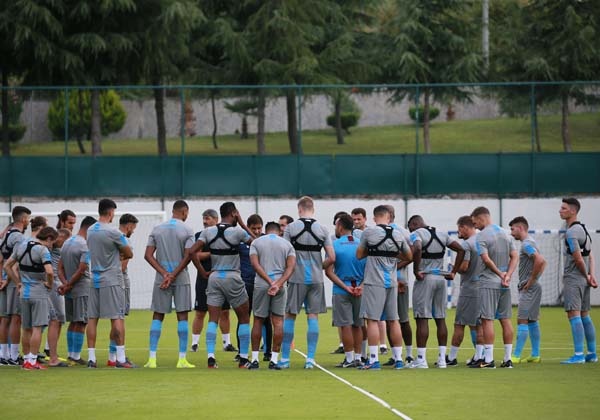 Trabzonspor ara vermeden Sparta Prag maçına hazırlanıyor 10