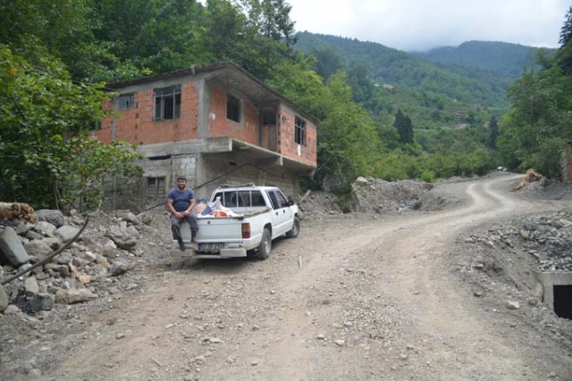 Selin vurduğu Çamlıktepe'de buruk bayram 7