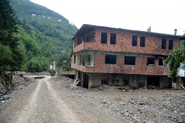 Selin vurduğu Çamlıktepe'de buruk bayram 3