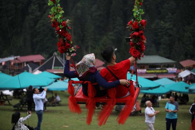 Ayder Yaylası tatilcilerle doldu 10