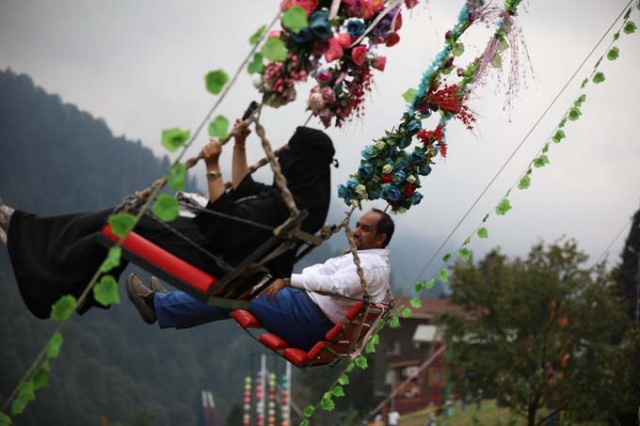 Ayder Yaylası tatilcilerle doldu 15