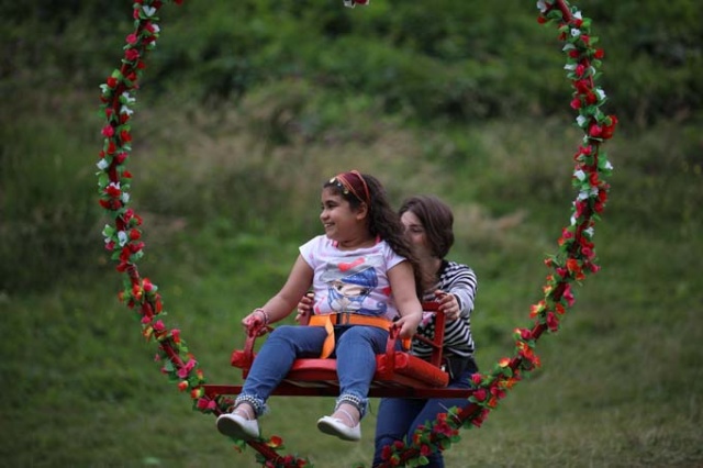 Ayder Yaylası tatilcilerle doldu 3