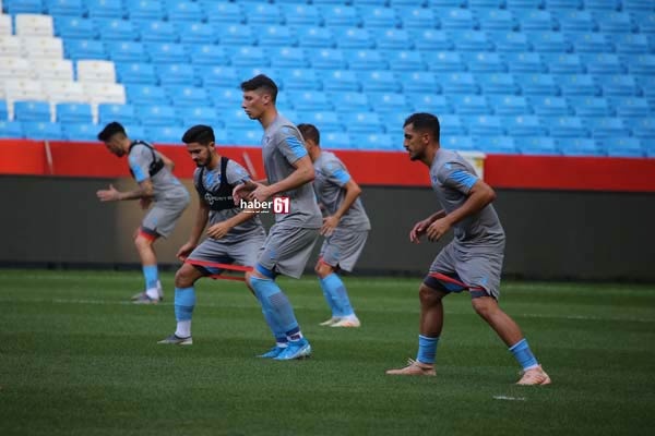 Trabzonspor antrenmanı Akyazı stadında yaptı 4