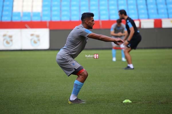 Trabzonspor antrenmanı Akyazı stadında yaptı 12