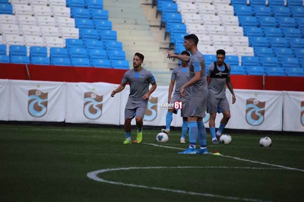 Trabzonspor antrenmanı Akyazı stadında yaptı 16