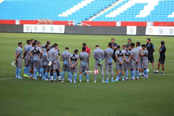 Trabzonspor antrenmanı Akyazı stadında yaptı 14