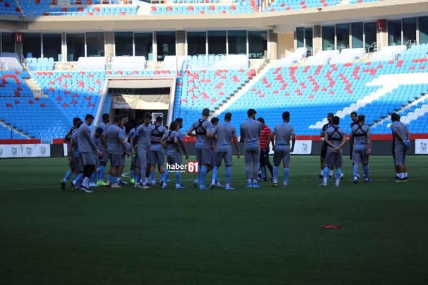 Trabzonspor antrenmanı Akyazı stadında yaptı 15