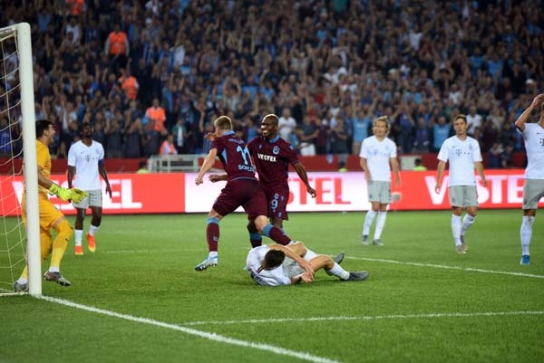 Trabzonspor Sparta Prag maçında neler oldu? 32