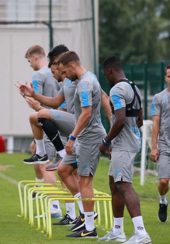 Trabzonspor'da yüzler gülüyor - Kasımpaşa hazırlıkları başladı 11