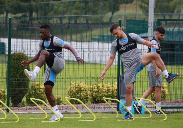 Trabzonspor'da yüzler gülüyor - Kasımpaşa hazırlıkları başladı 12